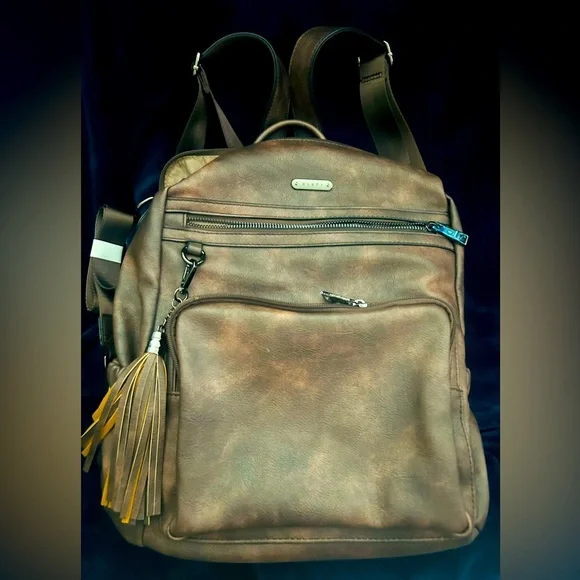 Cluci | Bags | Cluci Women Large Backpackpurse Leather With  display picture 2